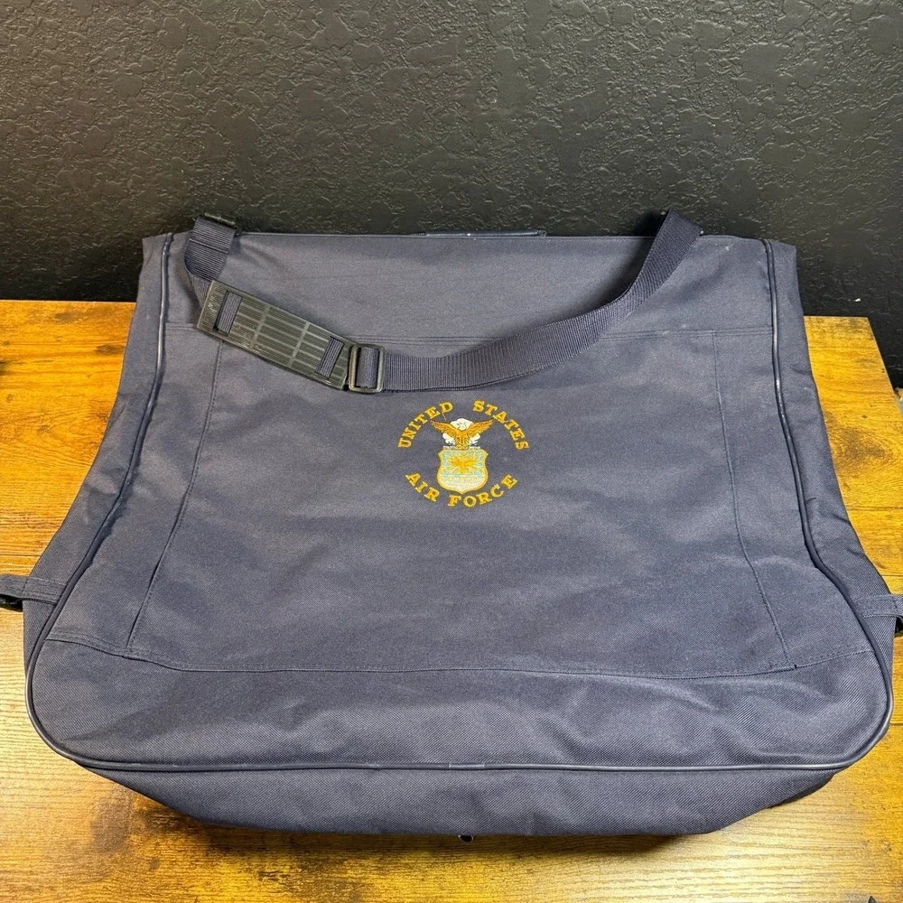 US Air Force Embroidered Logo‎ Blue Nylon Folding Garment Bag Luggage Mens OS